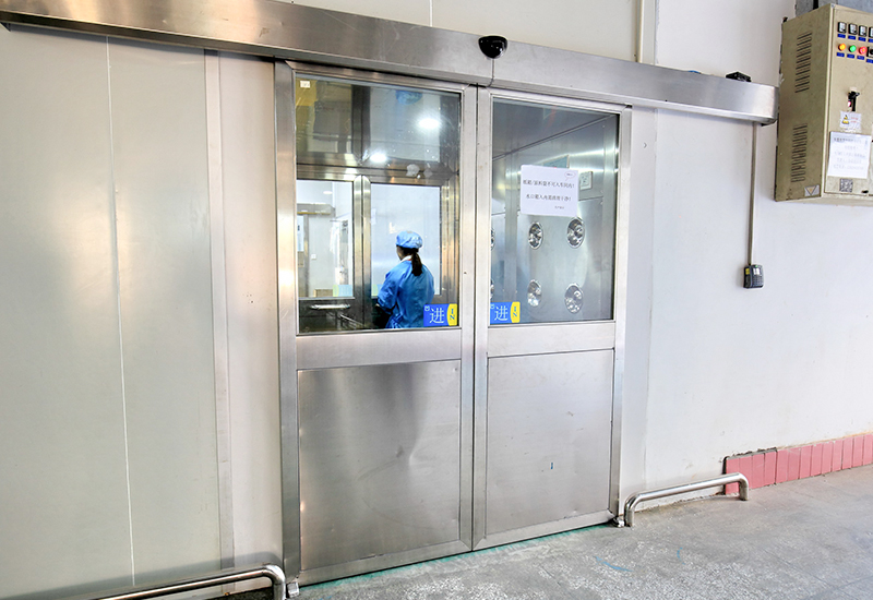 自动平移门货淋室